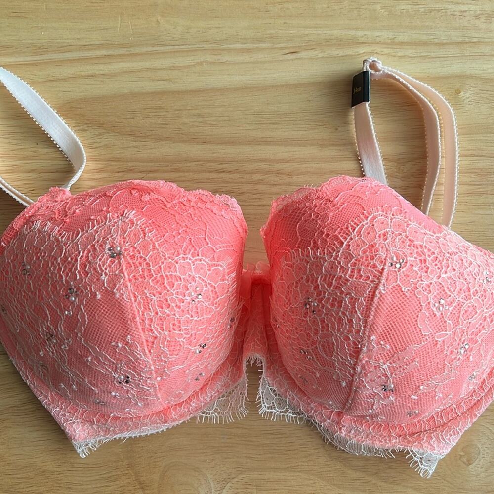 Victoria’s Secret Dream Angels Lined Bra Pink Lace Jeweled Underwire Size 34DD